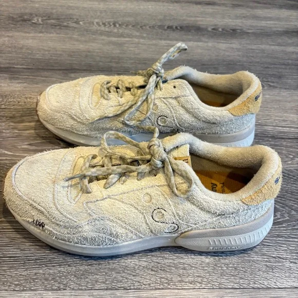 Saucony x Universal Works Jazz NXT Beige Suede Size 11 Womens / 9 Mens Collab - Picture 3 of 8